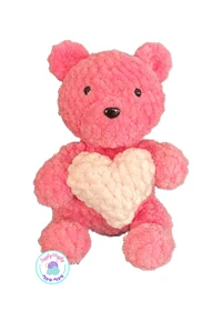 דובי קטן עם לב